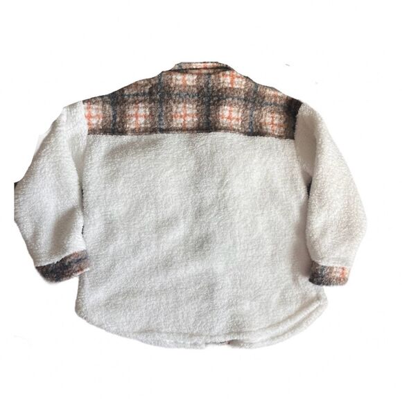 Prissy Jane over sized plaid contrast fuzzy jacket xl - Picture 4 of 10